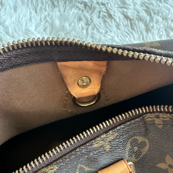 Louis Vuitton Speedy 30 excellent condition!!!! Authentic….it was my first LV ♥️ - Picture 4 of 8